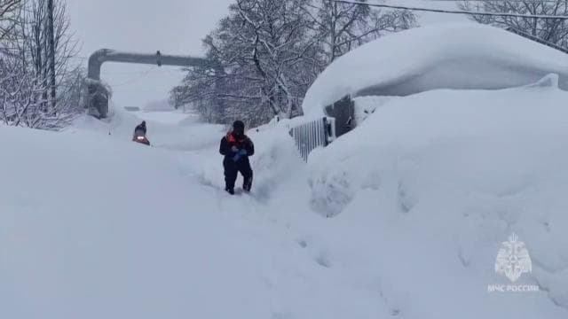 Kamçatkaya son 30 yılın en yoğun karı yağıyor
