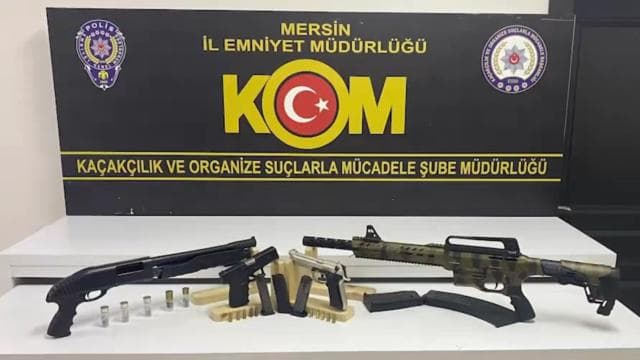 Sosyal medyada suç örgütlerini öven 325 şüpheli yakalandı