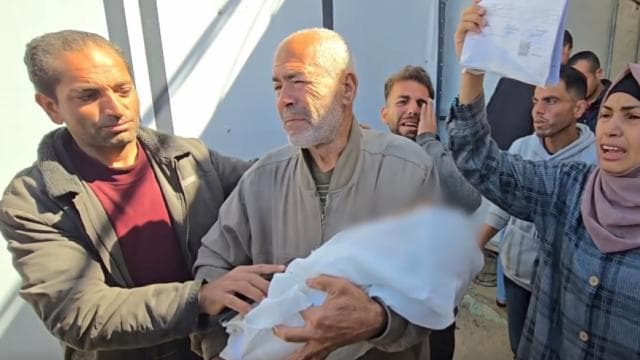 Katil İsrail'in Gazze Şeridi'ne saldırılarında can kaybı 72 bin 253e yükseldi