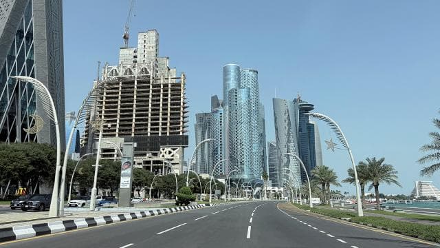 Doha'da şiddetli patlamalar meydana geldi