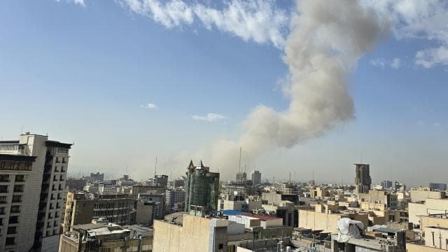 Dünya Meteoroloji Gününde İran'da Buşehr Meteoroloji Müdürlüğü vuruldu