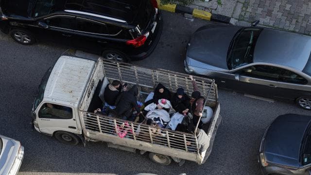 BM: Lübnan'da yüz binlerce kişi İsrail'in tahliye emirlerinden etkilenmiş durumda