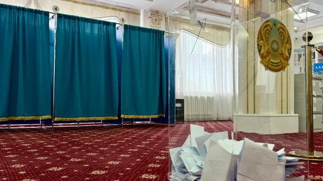 Kazakistanda halk yeni anayasaya 'evet' dedi