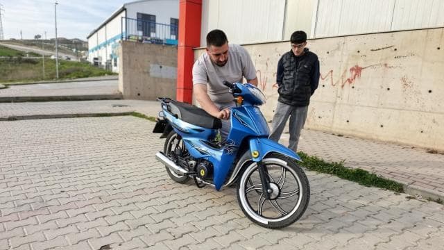 Bursa'da abart egzoz kullanan ehliyetsiz motosikletliye 58 bin lira ceza