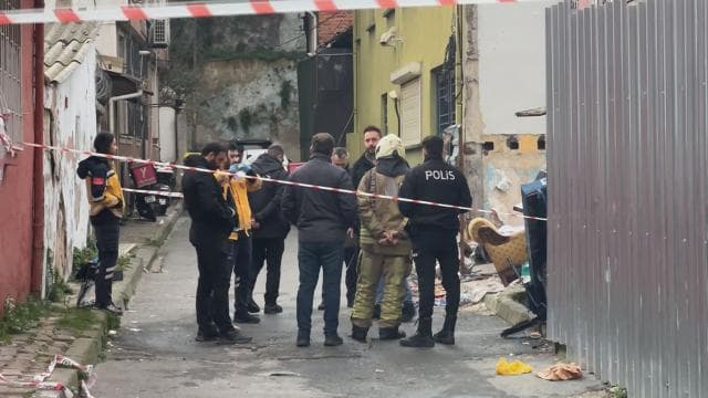 İstanbul'da yangın: 1 bebek hayatını kaybetti, 2 kişi yaralandı