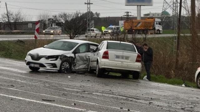 Adıyaman'da zincirleme kaza: 4 yaralı
