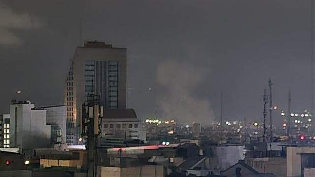 Tahran'da art arda patlamalar meydana geldi