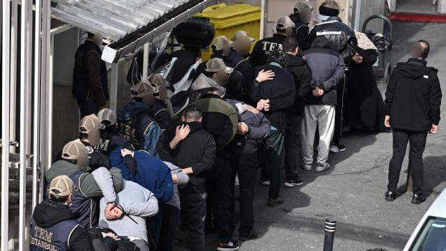 Polisle alay eden plaza çalışanlarına 5'er yıl hapis talebi