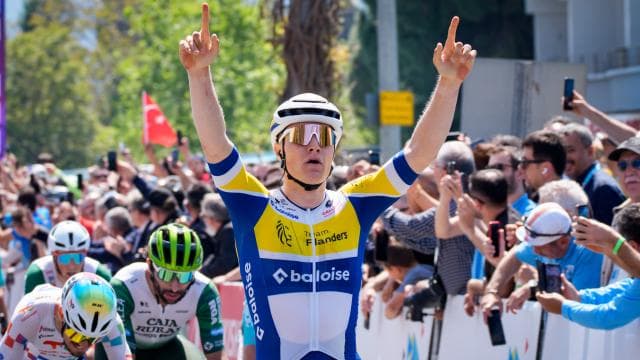 61. Cumhurbaşkanlığı Türkiye Bisiklet Turu'nun ilk etabını Crabbe kazandı