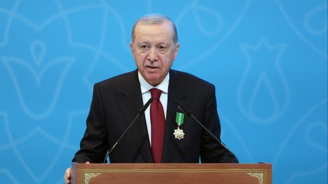 Cumhurbaşkanı Erdoğan, Türkiye ve Kazakistan iş birliği anlaşmalarını duyurdu