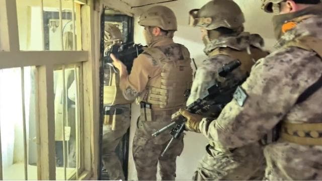Hakkari ve Van'da tefecilik operasyonu: 14 kişi gözaltında