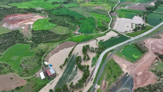 Tokat Valiliği aşırı yağışlar nedeniyle sel uyarısı yaptı