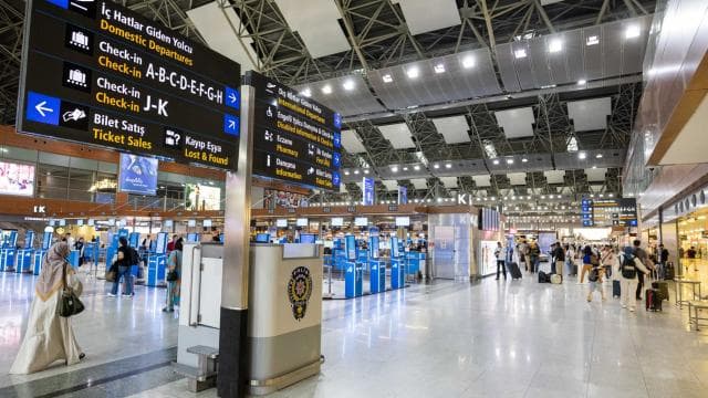 Sabiha Gökçen Havalimanı'nda yolcu trafiği arttı