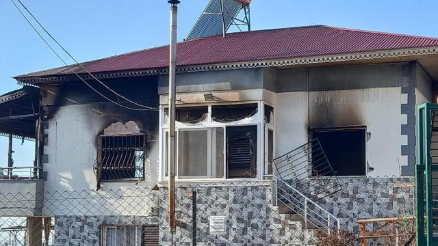 Mersin'deki ev yangınında emekli çiftin cinayete kurban gittiği belirlendi
