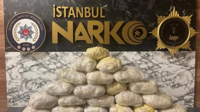 İstanbul'da otomobilde 21 kilo 600 gram eroin bulundu
