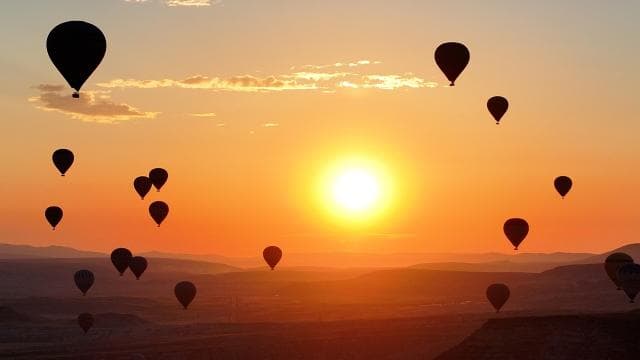 Kapadokya, dünyanın en iyi gün batımı noktası seçildi