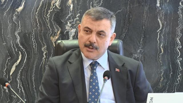 Bakan Çiftçi'den emniyet kemeri takma çağrısı