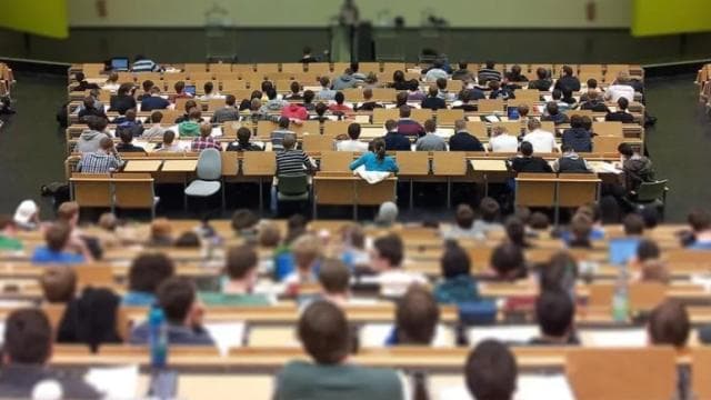YÖK, kontenjan planlamasında iş gücü ihtiyaçlarını öncelikli kılıyor