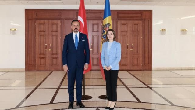 Kürşad Zorlu, Moldova Cumhurbaşkanı tarafından kabul edildi