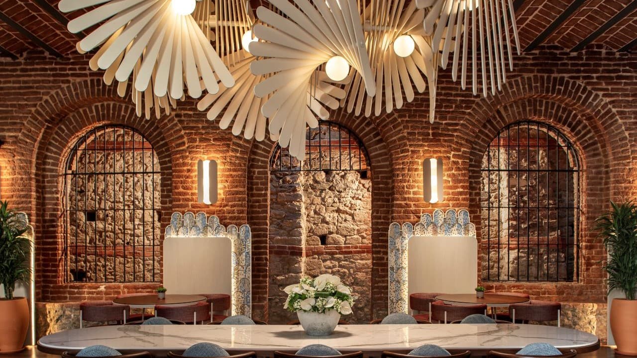 Her şey gelenekle başlıyor