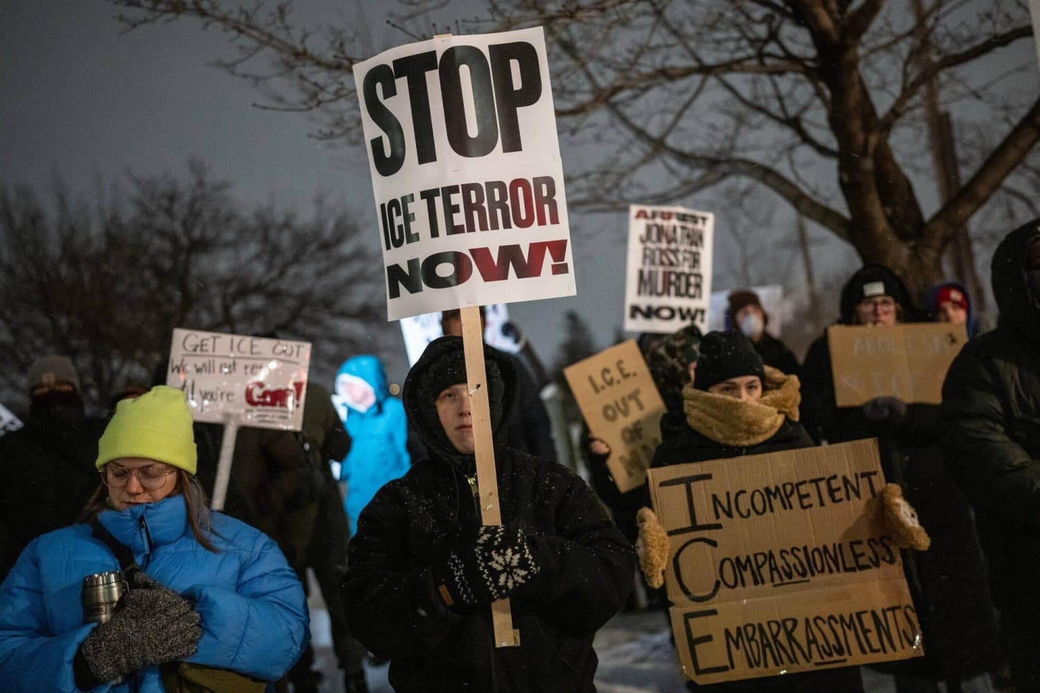 U.S. judge restricts federal agents over Minnesota protests