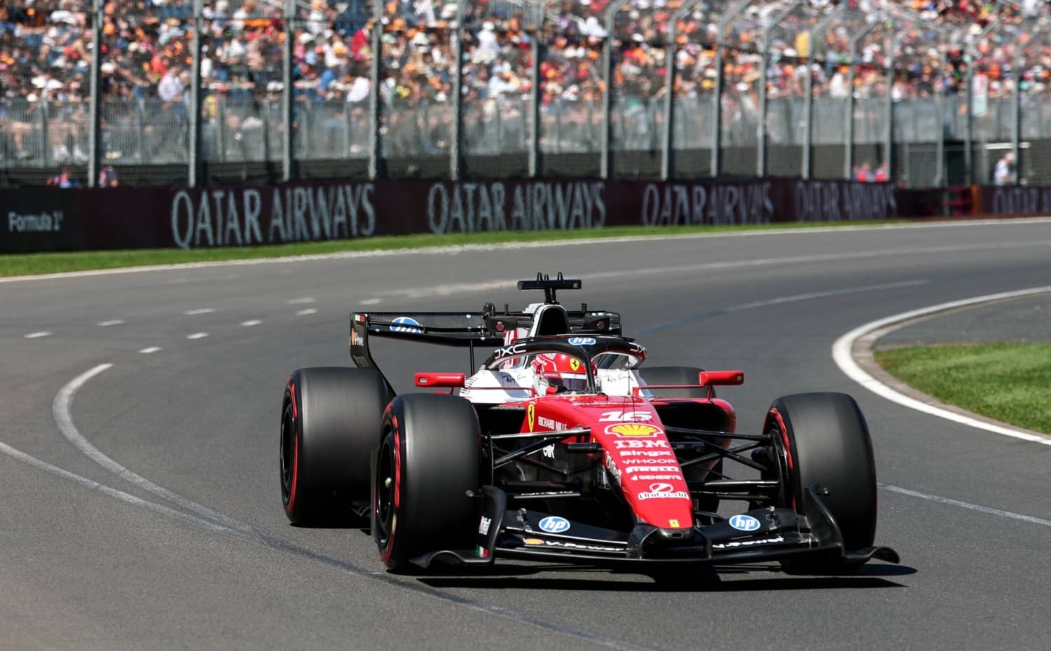 Leclerc edges Hamilton to go fastest in first Australian GP practice