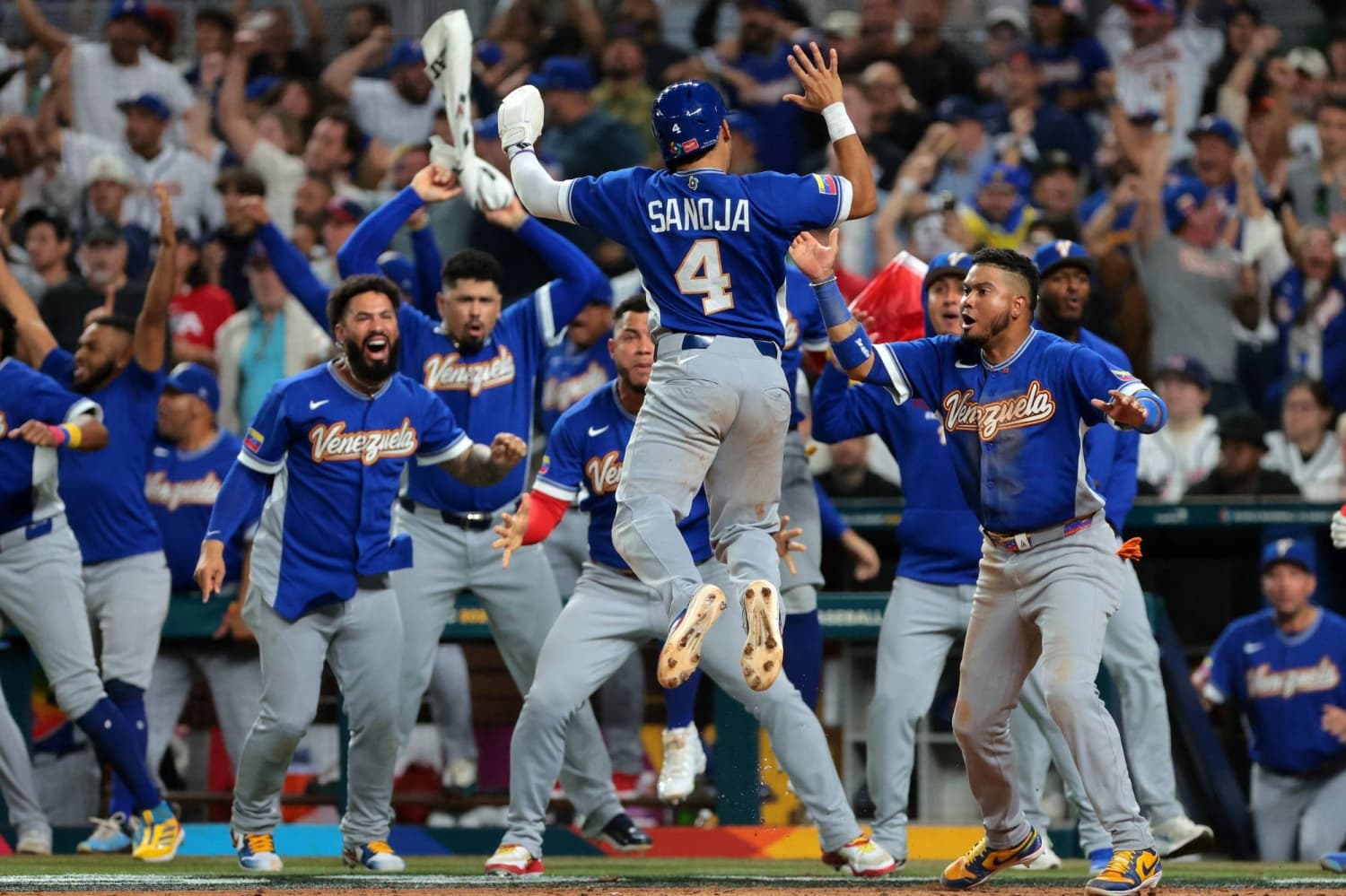Venezuela beats U.S. to win first World Baseball Classic title