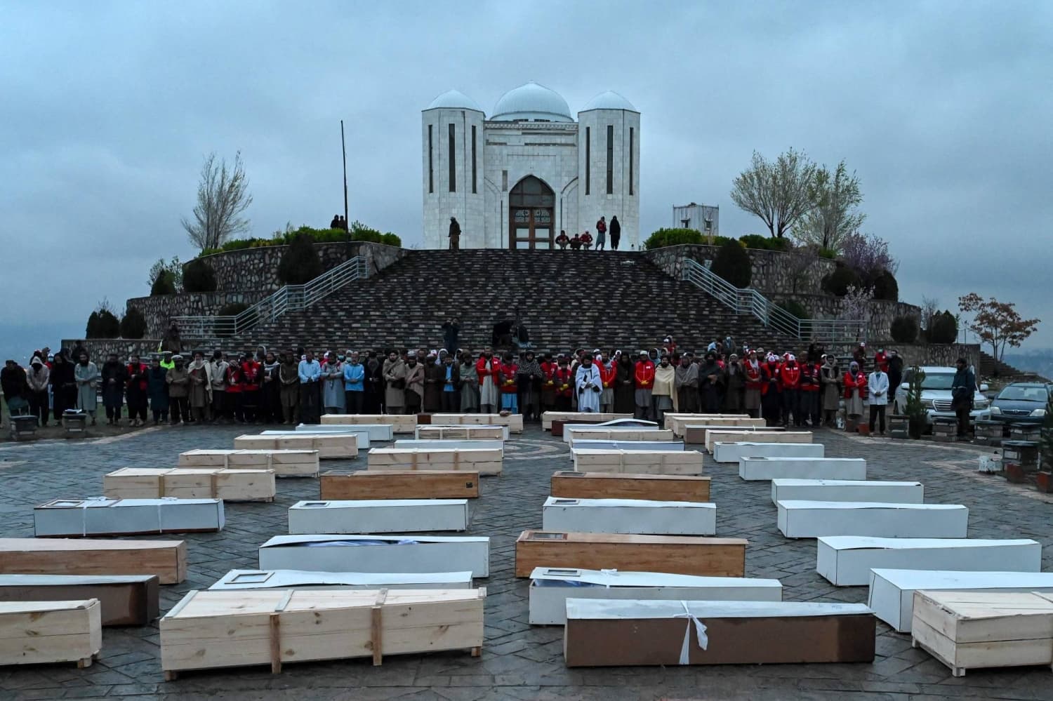 Pakistan and Afghanistan announce Eid 'pause' in hostilities