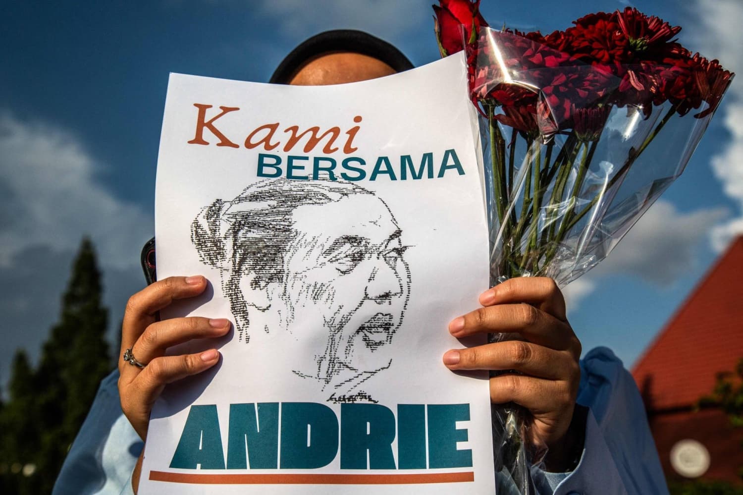 Acid attacks highlight growing danger for Indonesian activists
