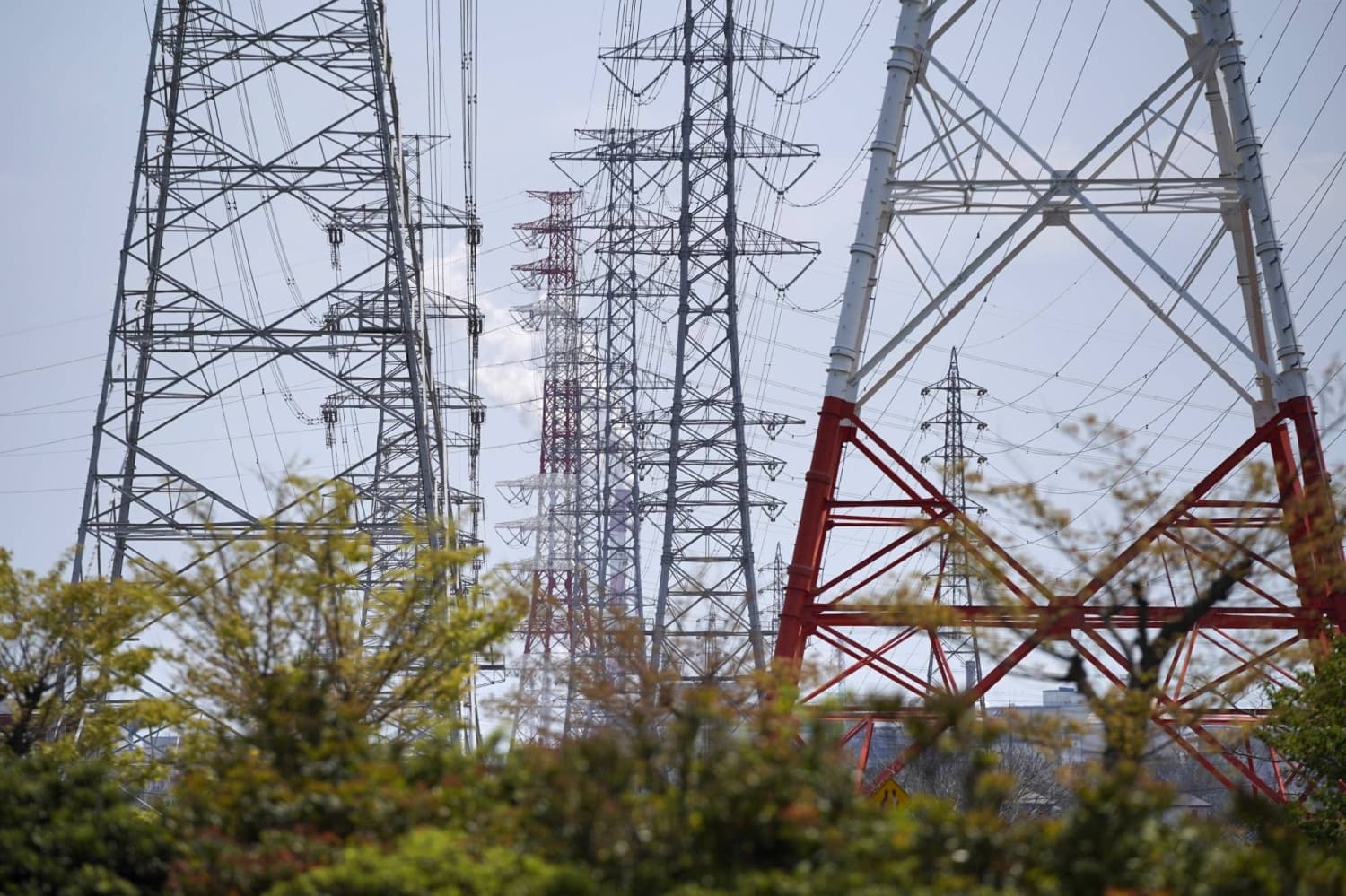 Japanese public wants energy-saving as Takaichi holds back
