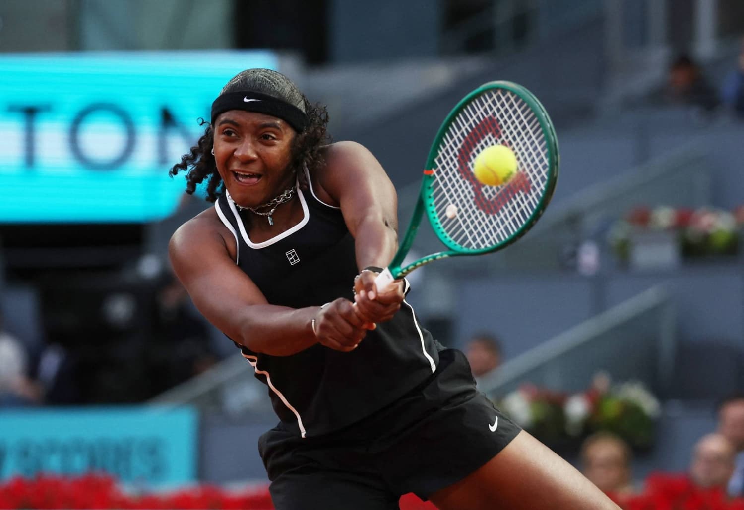 Baptiste stuns Sabalenka to end Madrid title defense