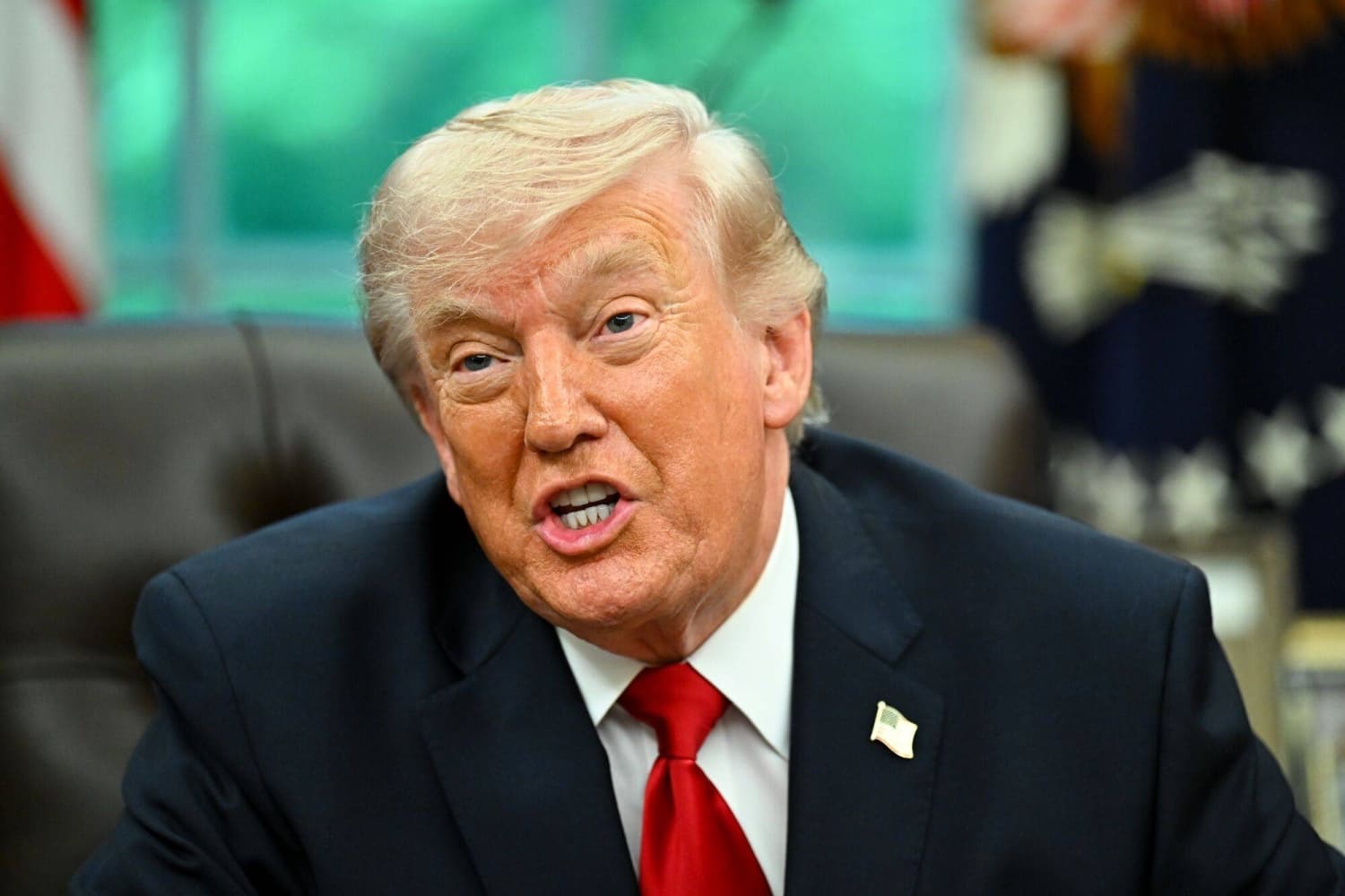 Tokyo seeks Trump stopover in mid-May China trip