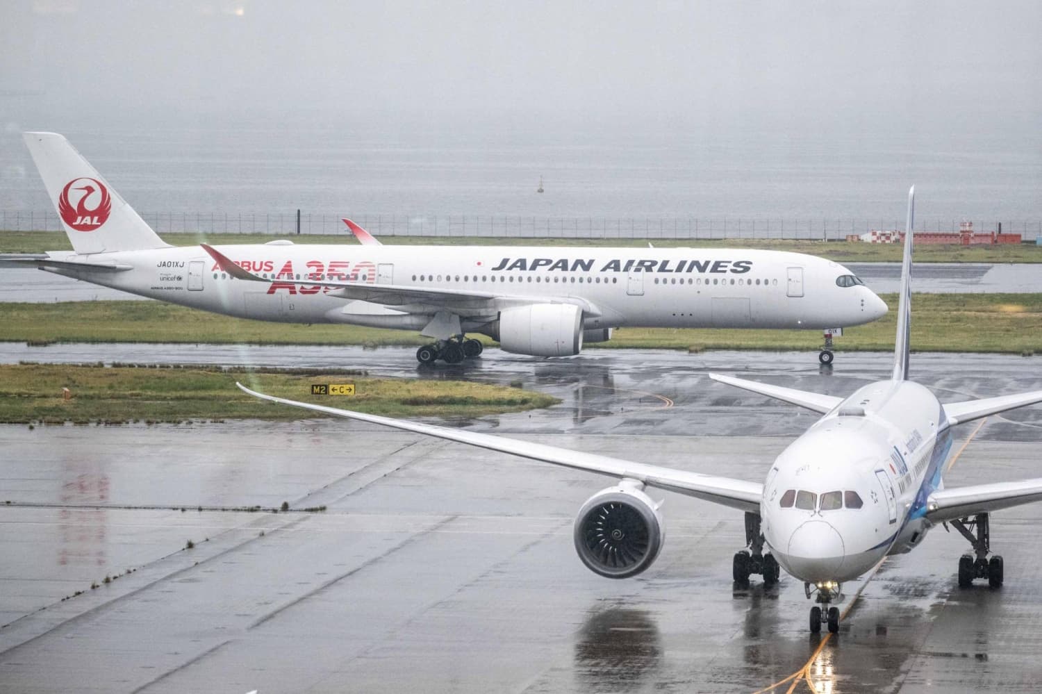 Air travel bookings for Japan's Golden Week holiday robust