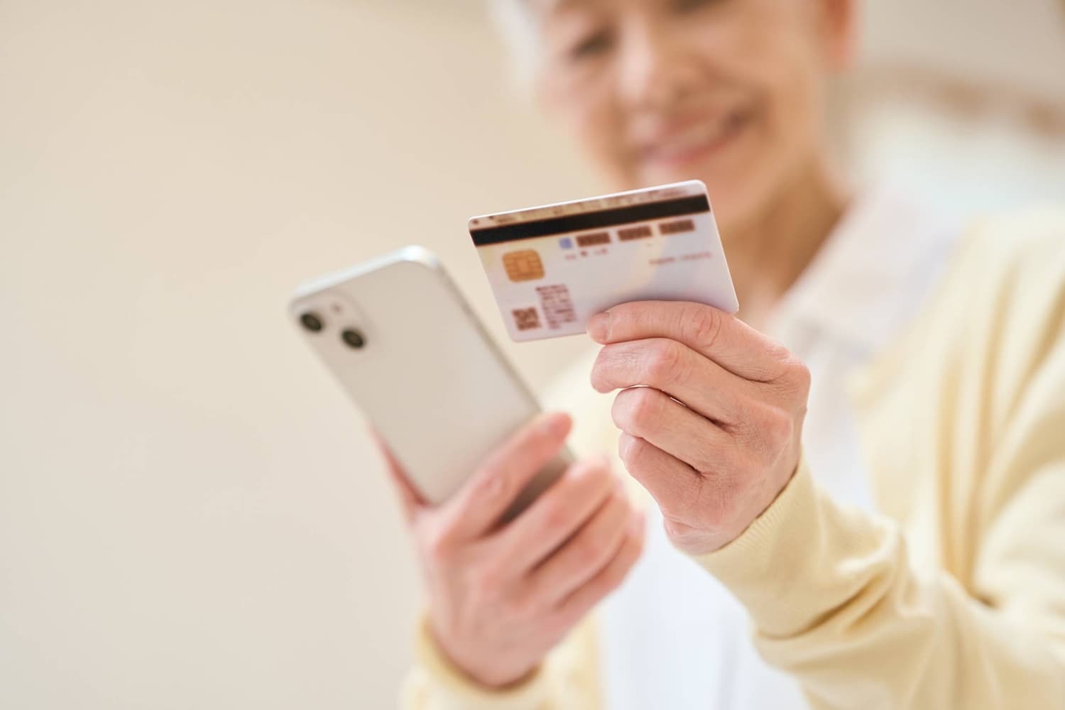 Japan eyes going digital for emergency welfare loan applications