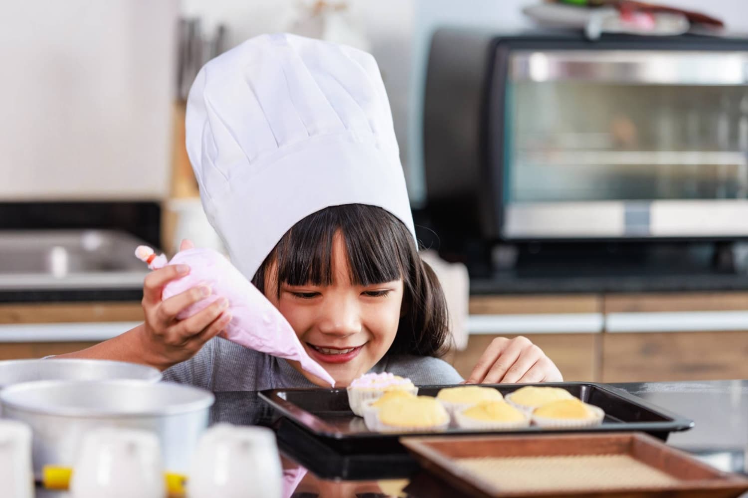 Police officer and bakery worker top kids' dream jobs; parents eye civil service