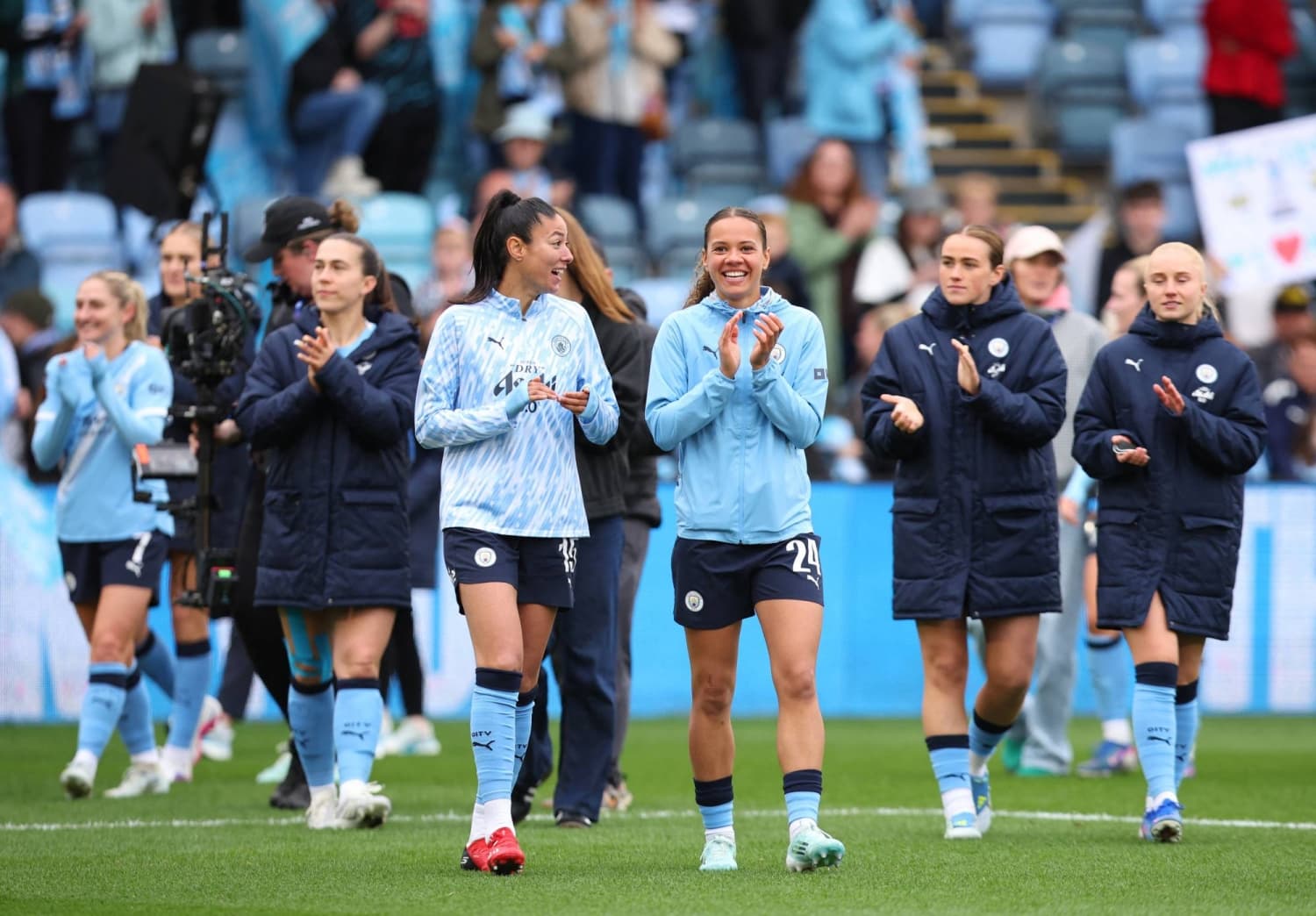 Manchester City wins Women's Super League title