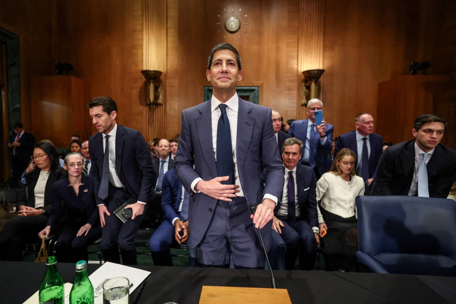Senate Confirms Warsh as Fed Chair Amid Trump Administration's Pressure