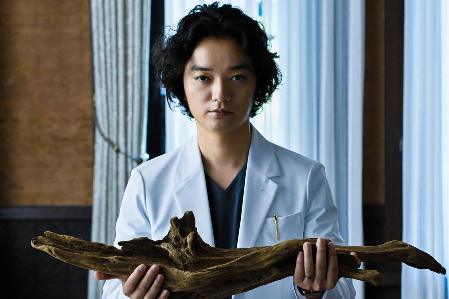 Japan's Concerns Over Aging Reflected in Koki Yoshida's 'The A-Care: Disusebody'