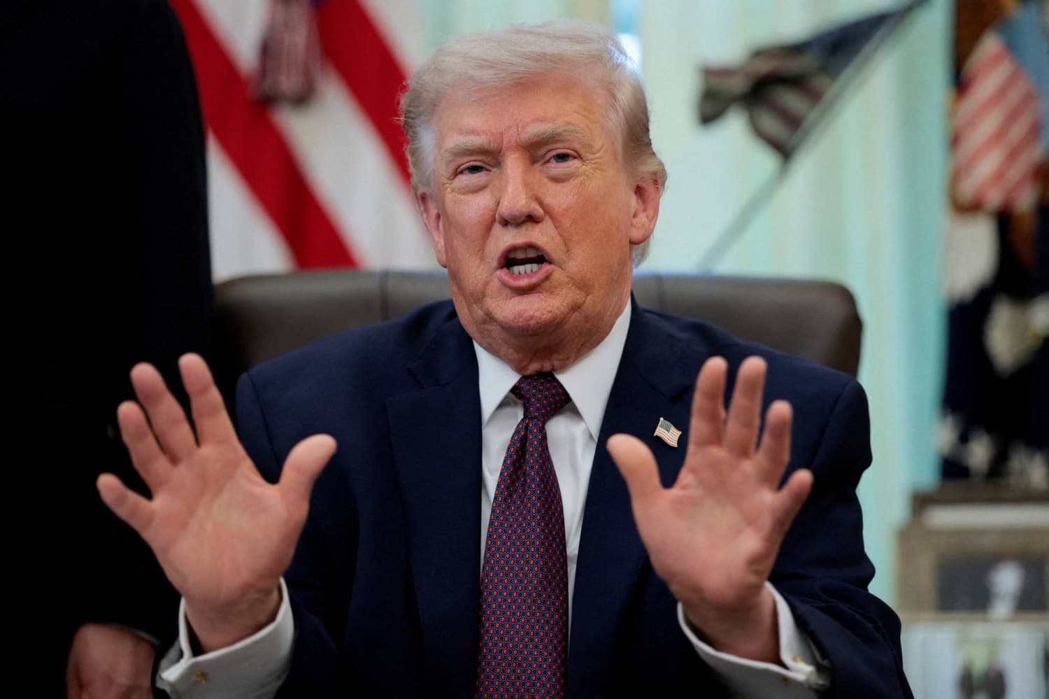 Trump Open to Delaying Decision on Iran Peace Deal for Accurate Outcome