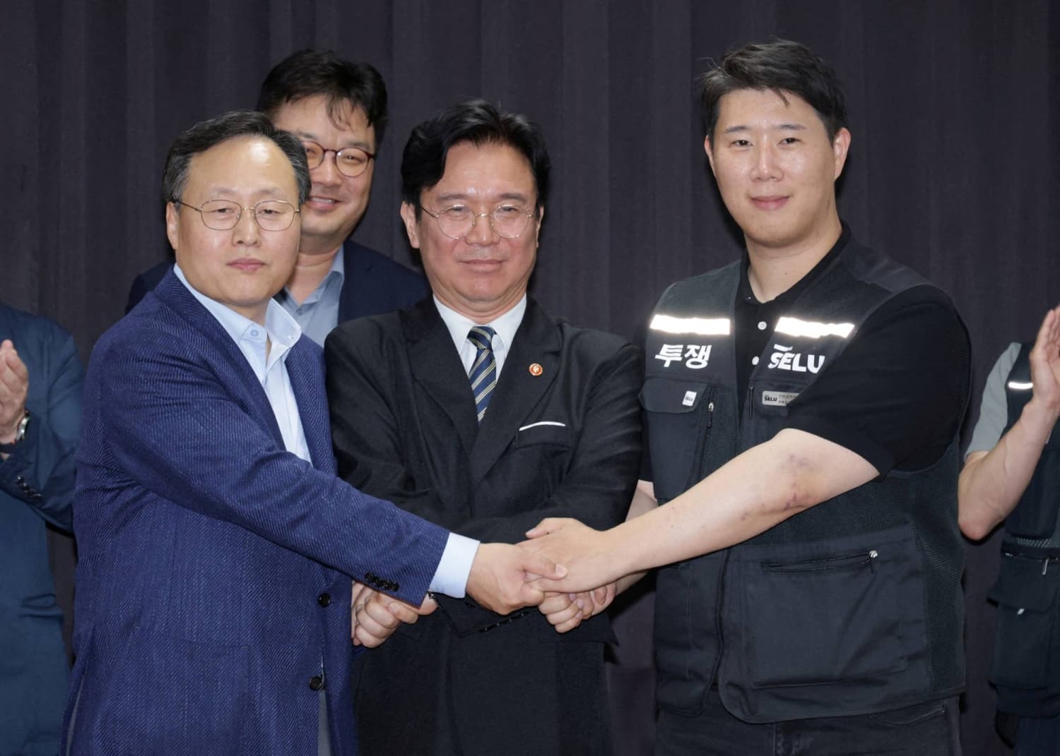 Samsung and union finalize agreement to prevent potential strike