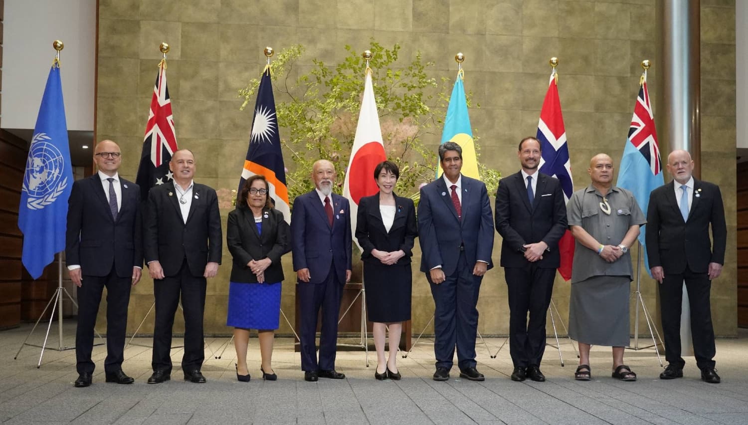 Takaichi Advocates for Collaboration with Island Nation Leaders
