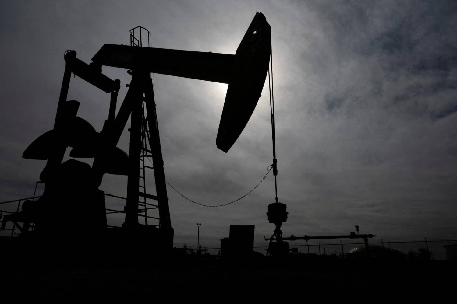 India's Oil Demand Growth Expected to Hit Post-Pandemic Low Due to War Impact