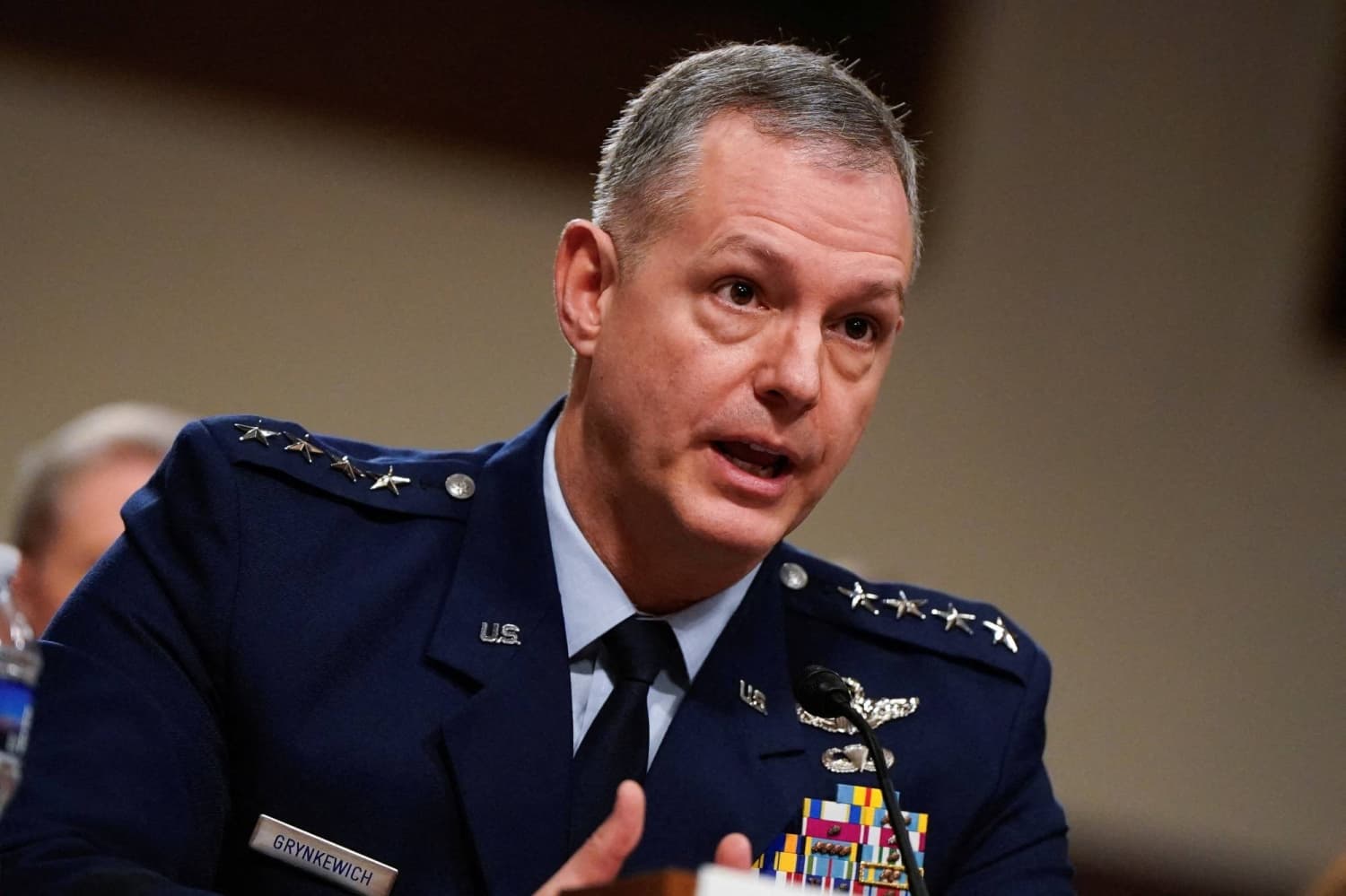 U.S. urges Europe and Canada to enhance NATO air and naval capabilities