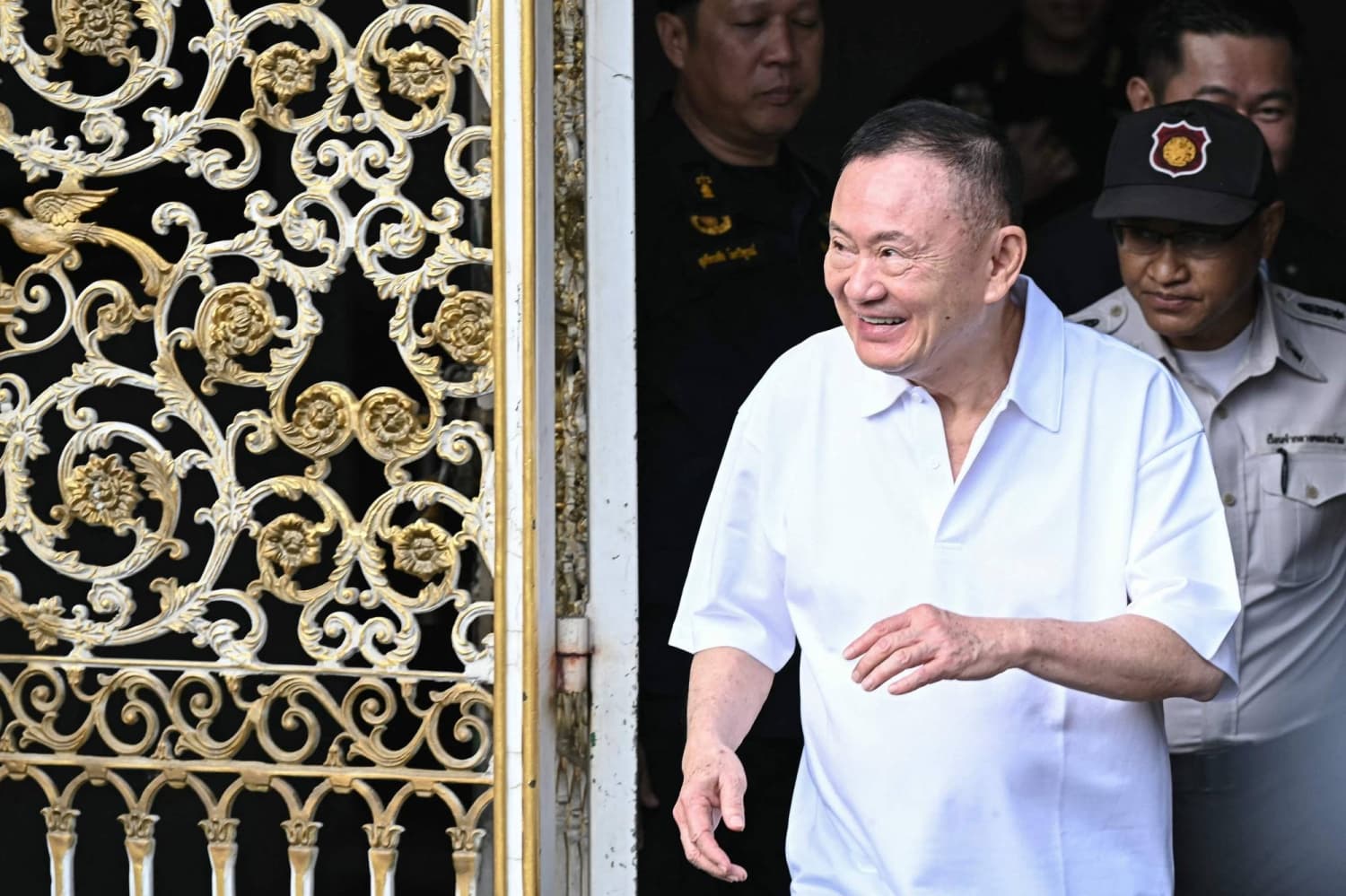 Former Thai Prime Minister Thaksin to Relocate to Dubai Following Royal Pardon
