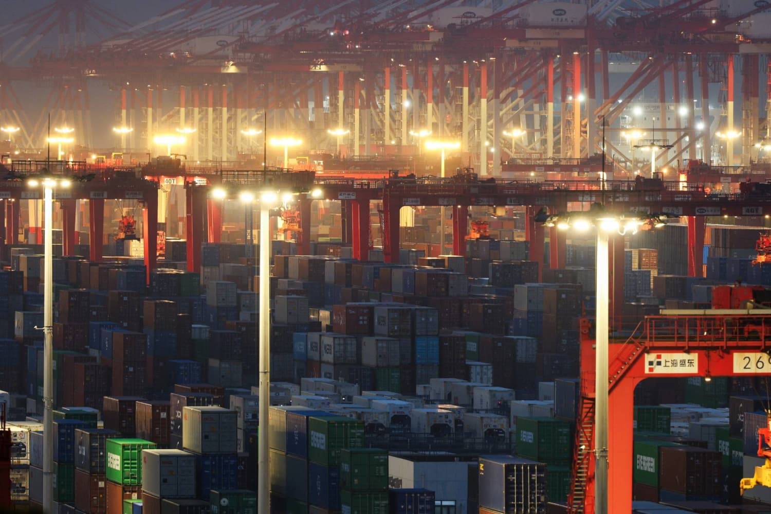 China's Exports Exceed Expectations Amid Rising AI Investments