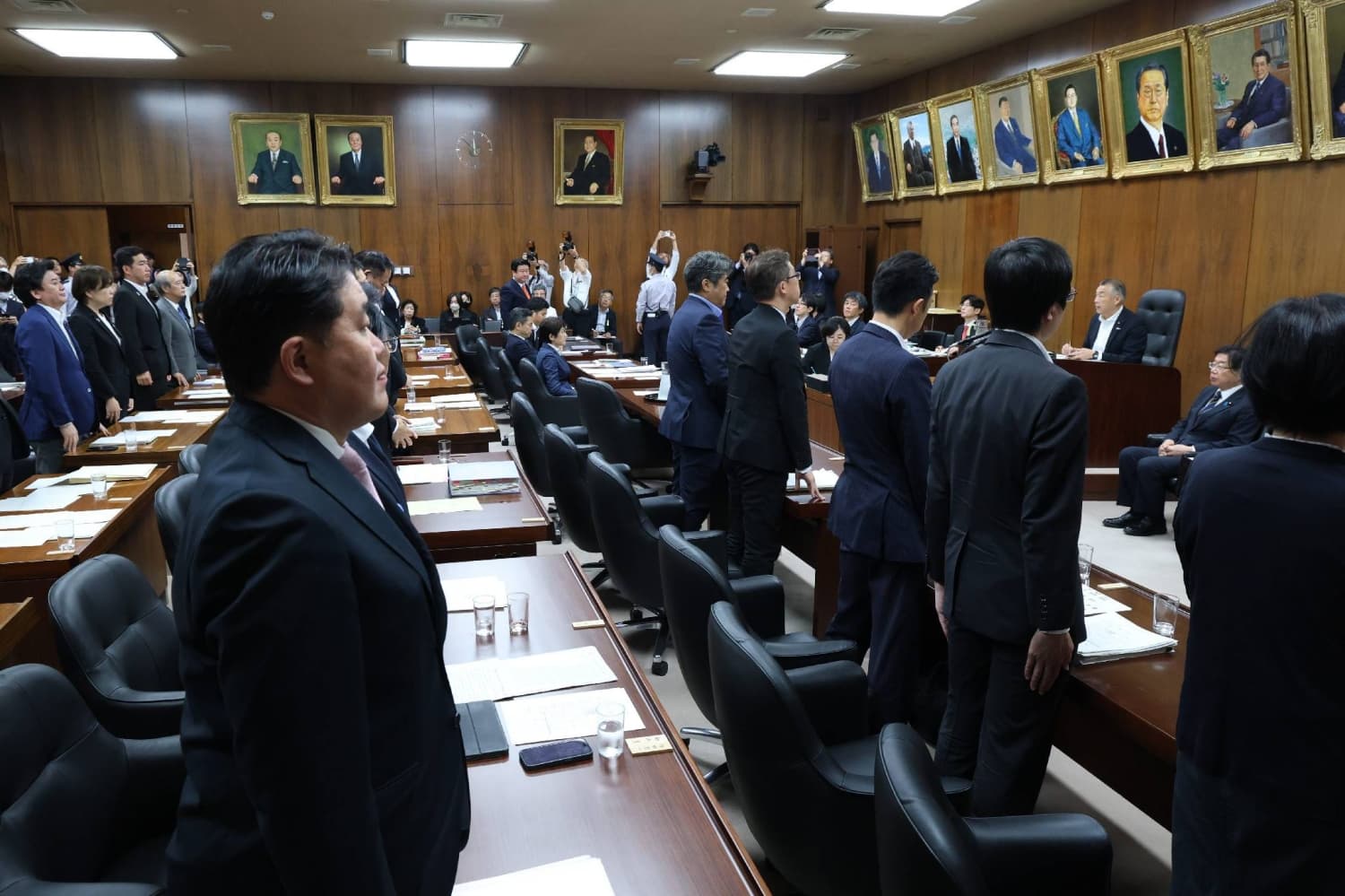 Lower House Committee Endorses Bill to Reform Retrial System