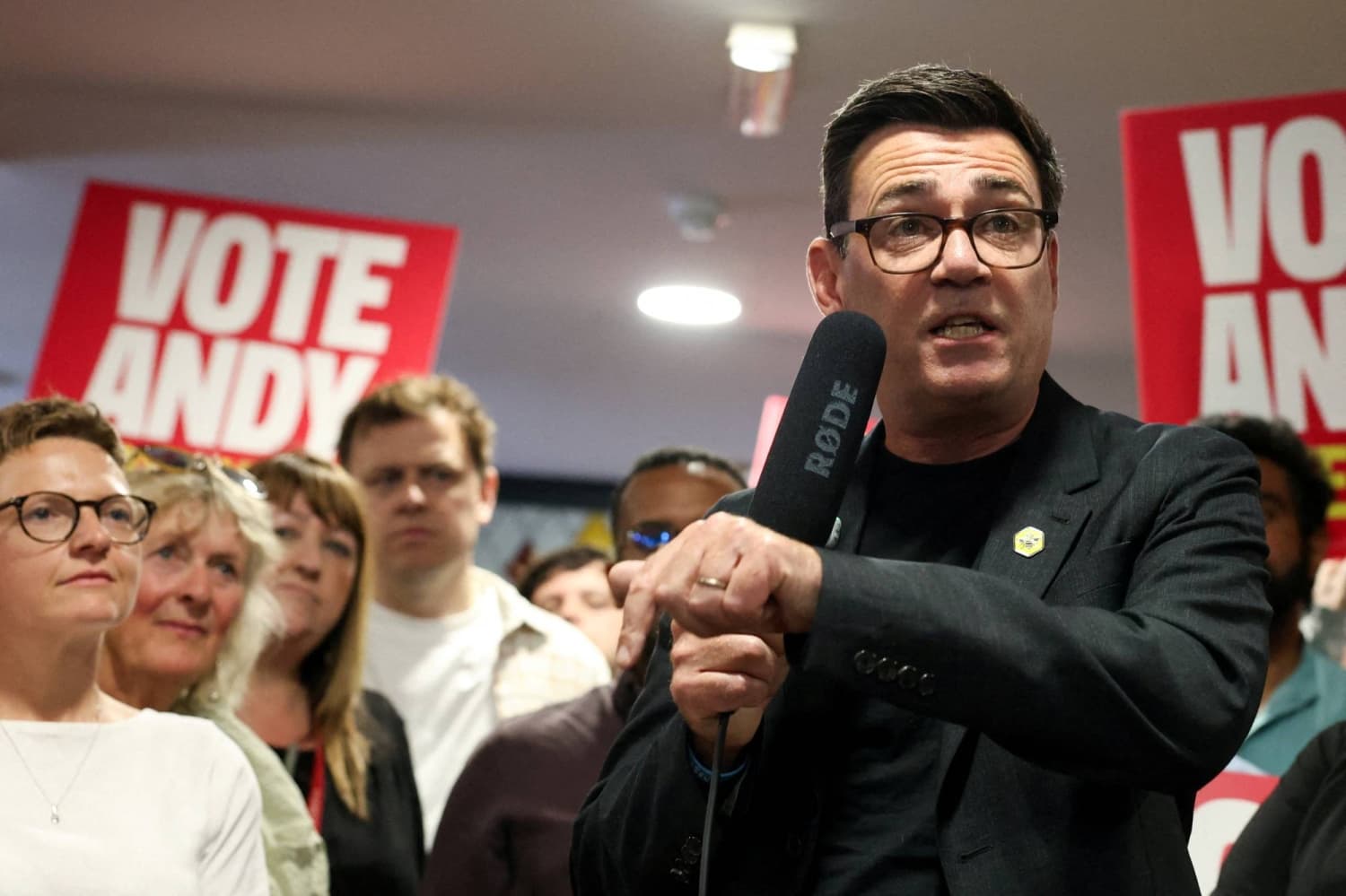 Divided Right-Wing Vote May Aid Andy Burnham's Candidacy for British PM