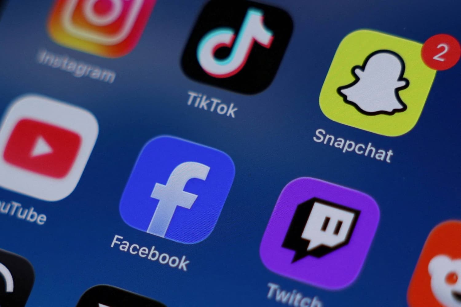 Study Finds Little Effect of Australia's Social Media Ban for Users Under 16