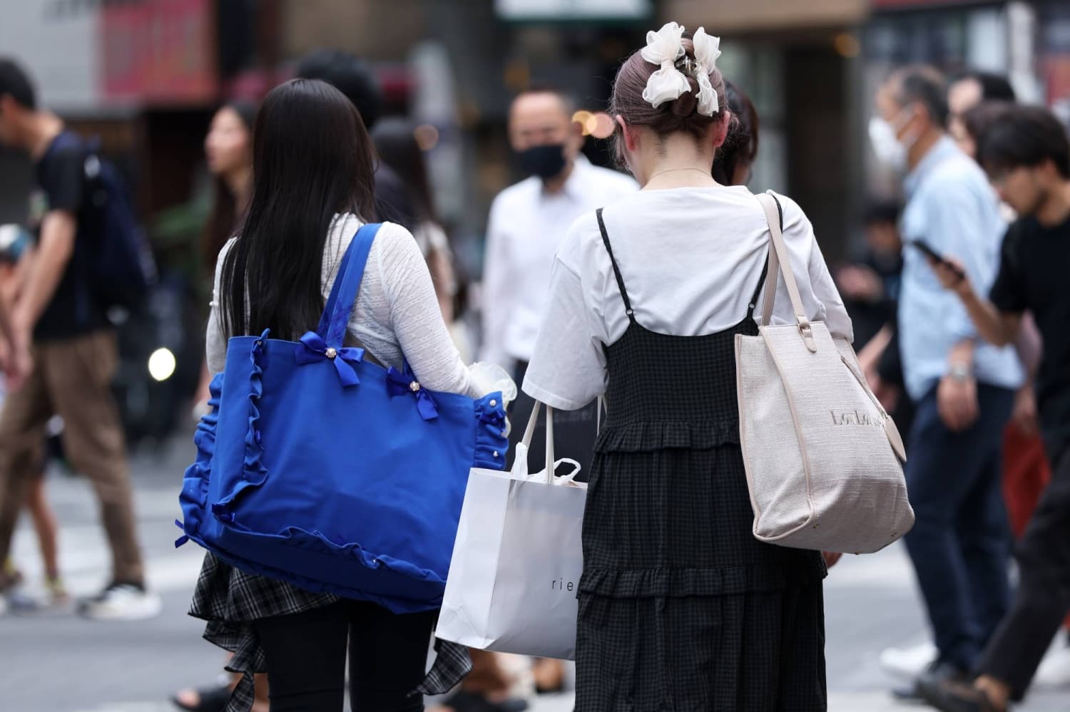 Tokyo's Inflation Rises, Indicating Potential Bank of Japan Rate Hike