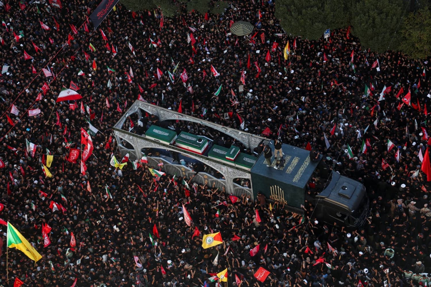 Iran Claims Attack on U.S. Military Targets in Gulf Amid Khamenei's Funeral